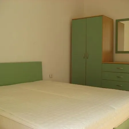 49 Apartment Slantschew brjag